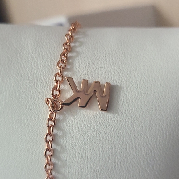 Michael Kors Charm Bracelet in rose gold - Picture 4 of 5